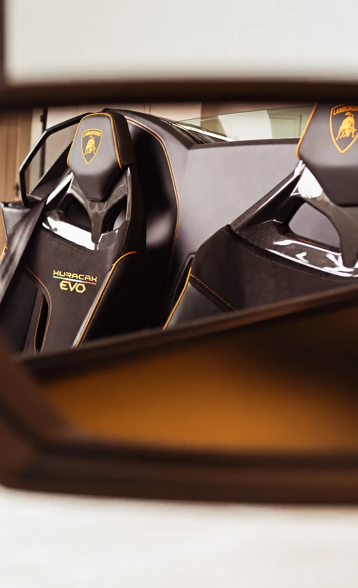 Carbon-Sportsitze des Lamborghini Huracán EVO Spyder